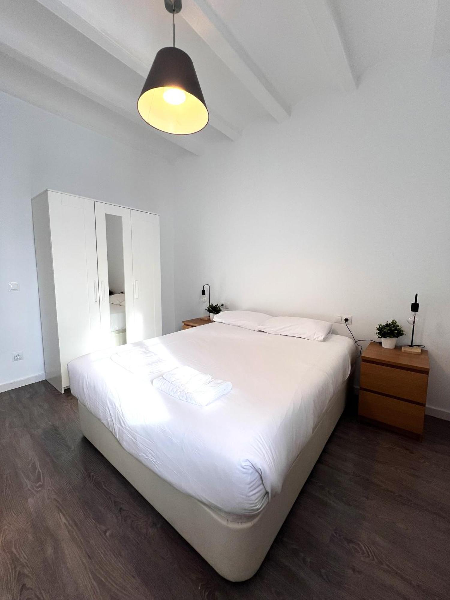 Camp Nou Apartment Оспиталет-де-Льобрегат Экстерьер фото