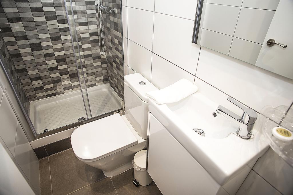 Camp Nou Apartment Оспиталет-де-Льобрегат Экстерьер фото